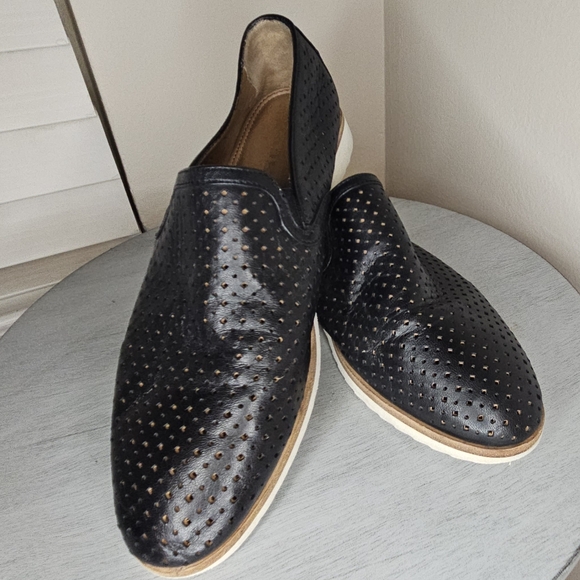 Trask Black Leather Woven Loafers Flats - Picture 1 of 9